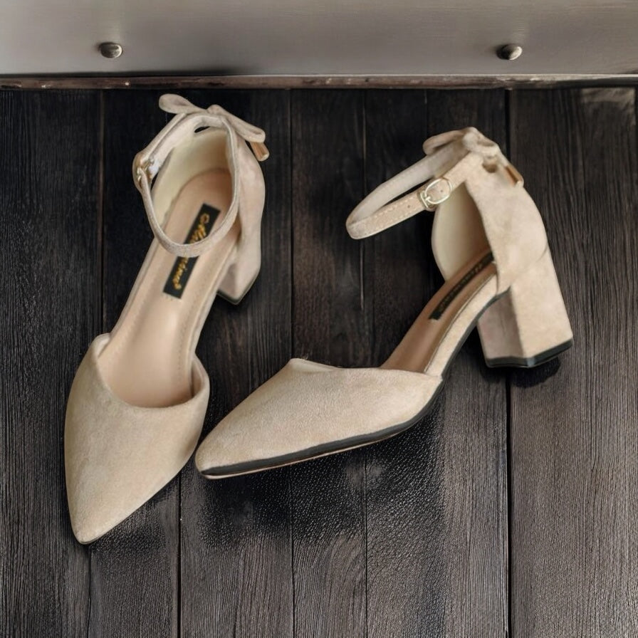 Toffee Grace Velvet Pointed Heel